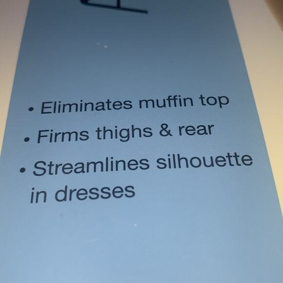 SPANX - Assets by Sara Blakely‎ Hi-Waist Mid-Thigh Shaper Nude Size 4 - Picture 6 of 11